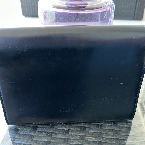 YSL Cassandra Medium Chain Bag color Black gold - Picture 4 of 11